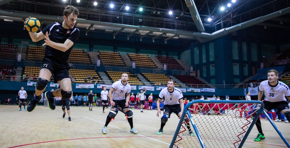 Demi-finale pour la cinquième place des championnats du monde de tchoukball 2019 à Nilai, Malaisie